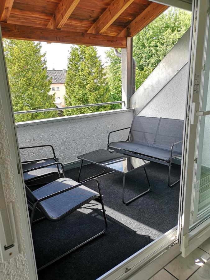 Familienfreundliche Ferienwohnung Mit Wohlfuehlbalkon Und Kostenlosem Parkplatz Nahe Messe Und Bodensee Meckenbeuren Exteriér fotografie